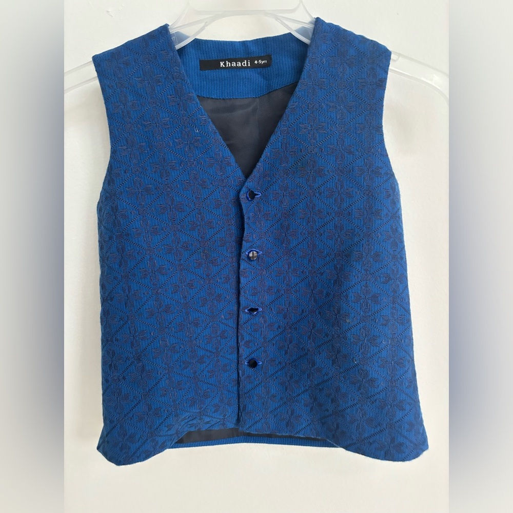 Khaadi vest coat for boys